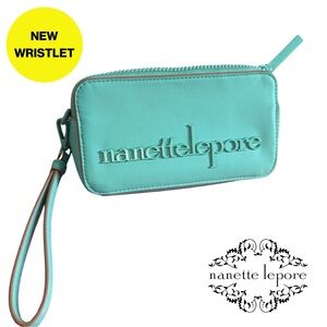 2/for $20 🪩 NEW 🩵 NANETTE LEPORE Turquoise Wristlet Wallet